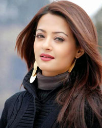 Surveen Chawla